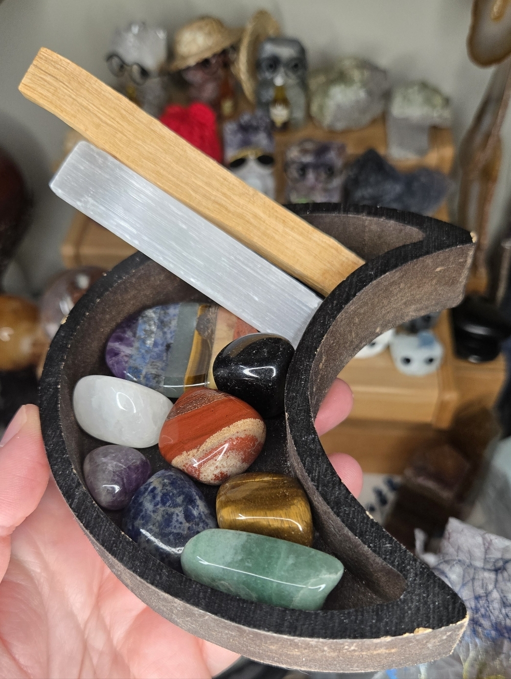 Chakra Tumble Crystal Set with Pouch